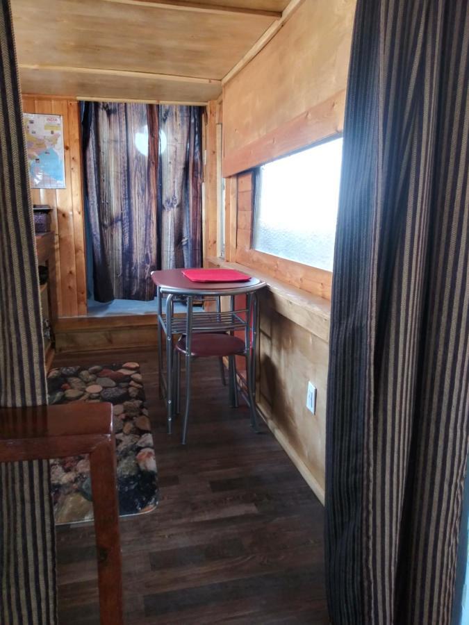 La Loma Del Chivo Llc Stone Cottage Alternative Building Marathon Exterior photo