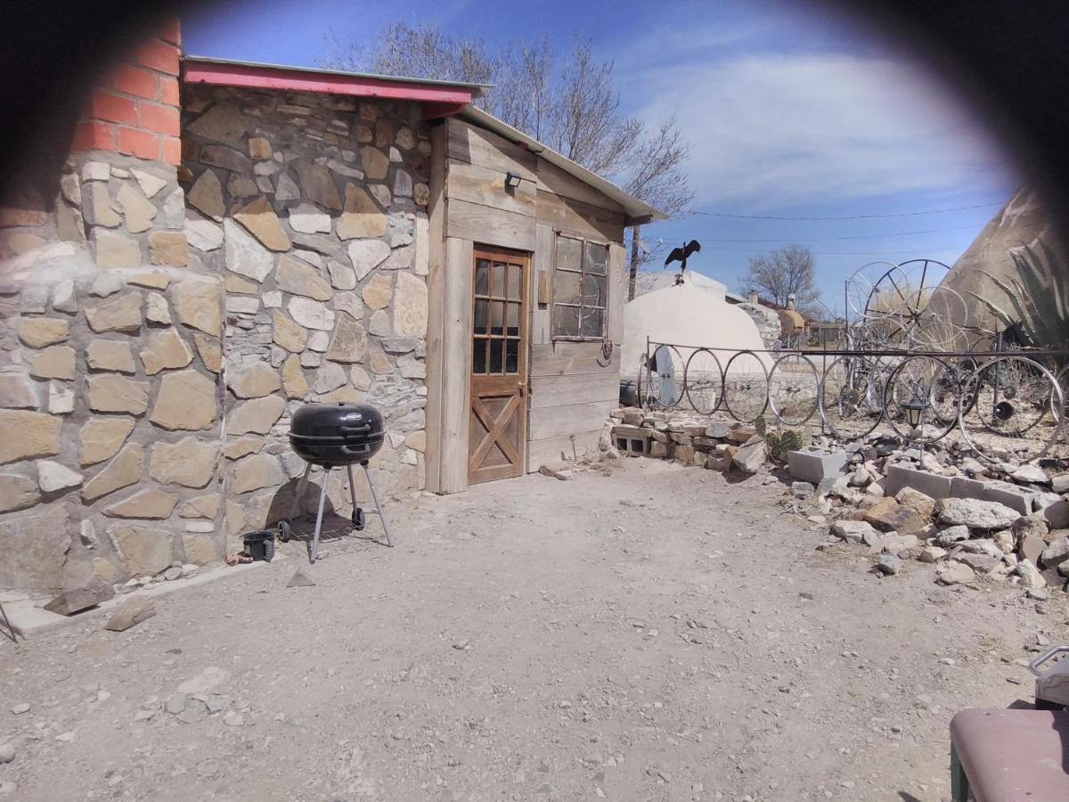 La Loma Del Chivo Llc Stone Cottage Alternative Building Marathon Exterior photo